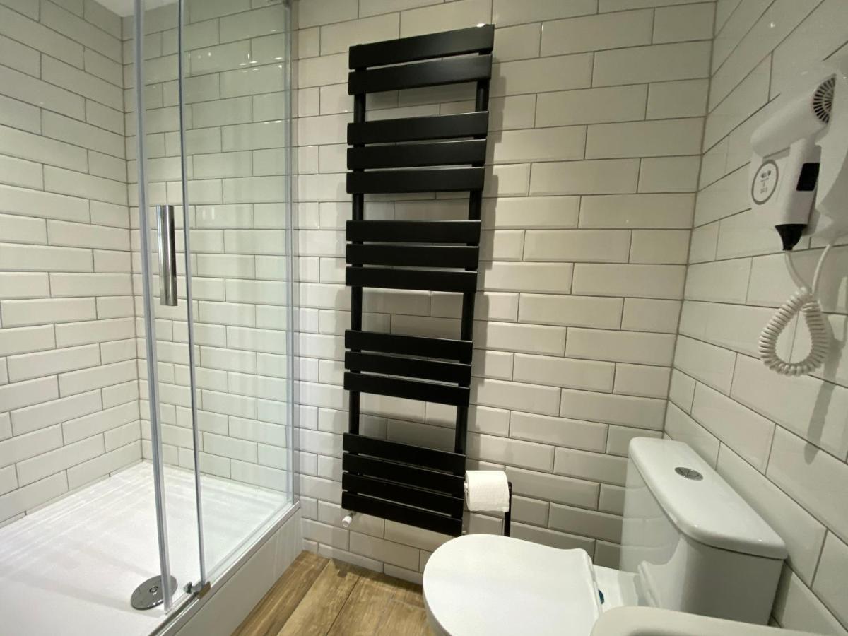 Studio Suite F3